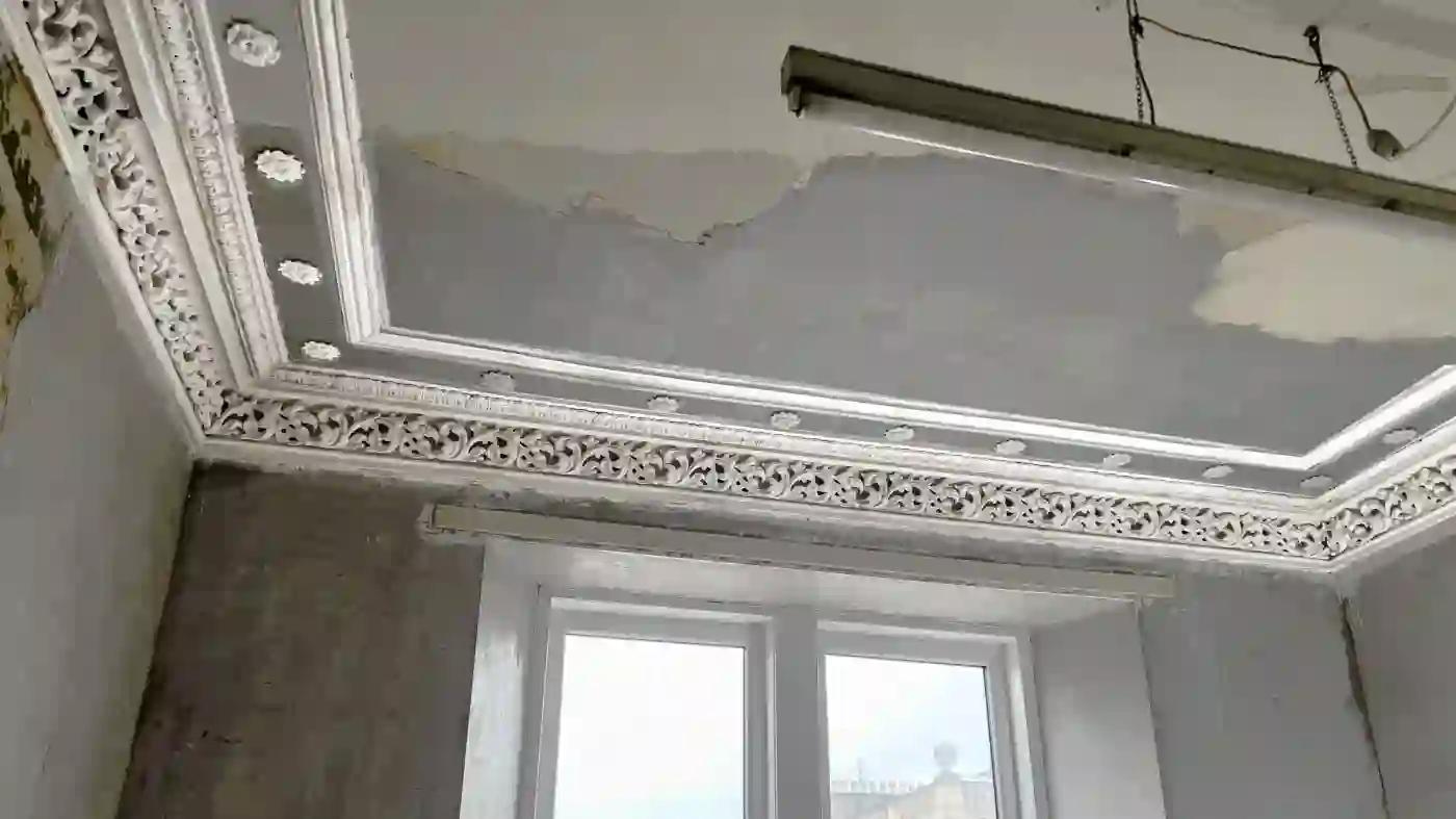 Gallery image for Cornice Restoration And Fitting In Glasgow's West End: After the restoration - showing how well the original and new replicas blend together